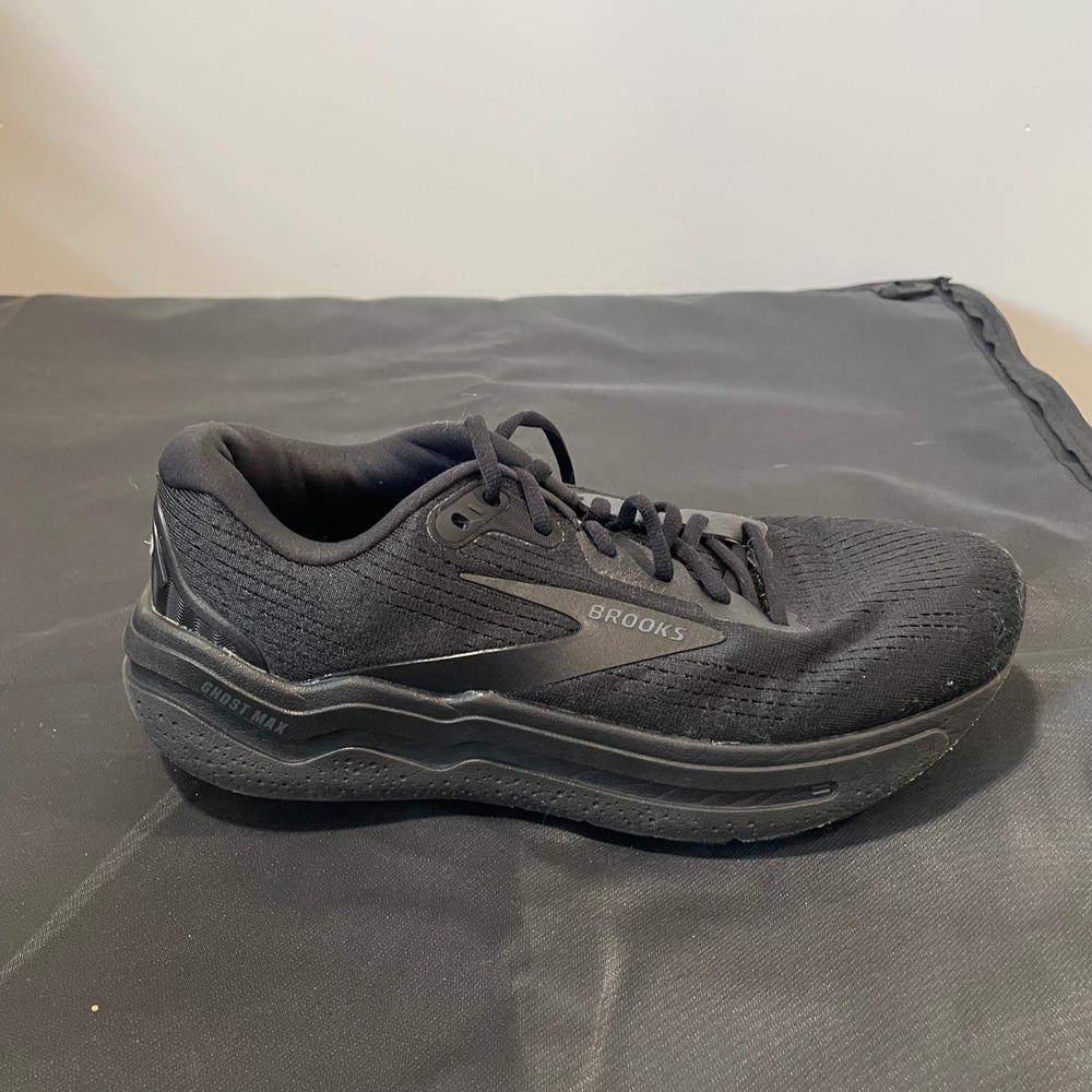 Brooks Ghost Max 2 Adrenaline GTS Mixed Pair Mens 10 Black Running Shoes
